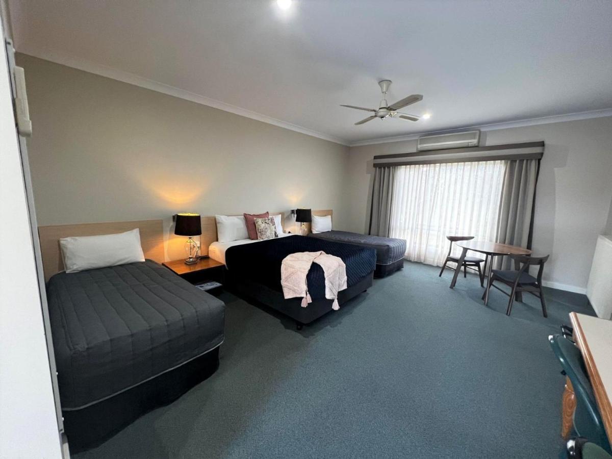 Tumbarumba Motel & Elms Restaurant Exteriér fotografie